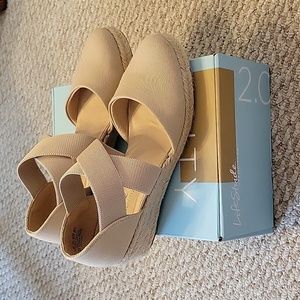 LifeStride Keaton Espadrille Wedge Sandals Size 9.5 Beige